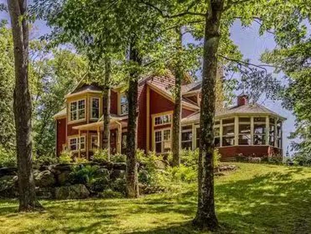 House for sale in Memphrémagog, Quebec