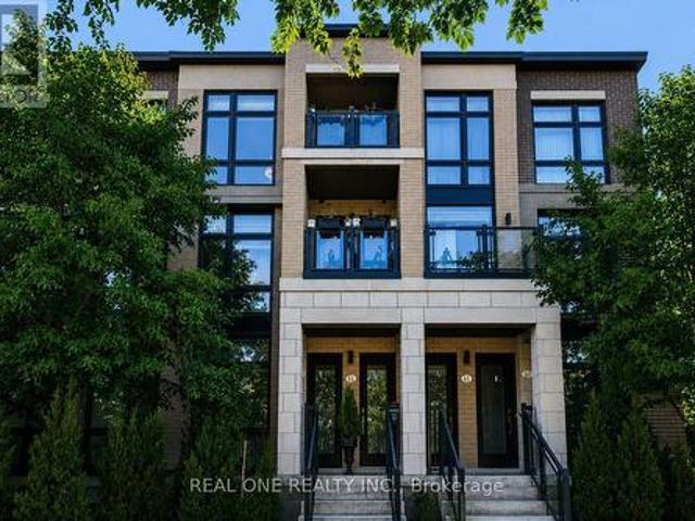 Townhouse for sale in Woburn, Ontario