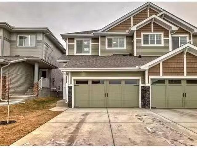 House for sale in Alberta
