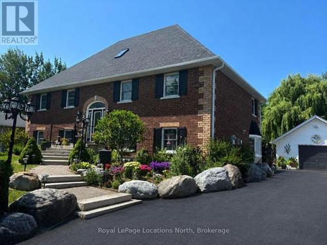 House for sale in Collingwood, Ontario