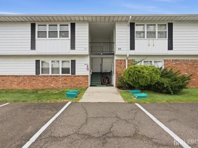 Condo for sale in Old Bridge, Old Bridge Township