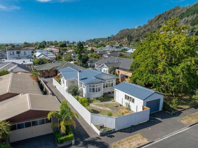 House for sale in Nelson City, Cable Bay