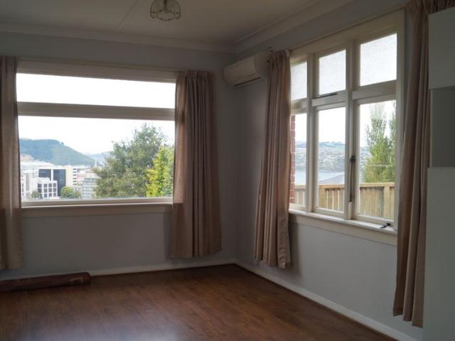 House for rent in Otakou