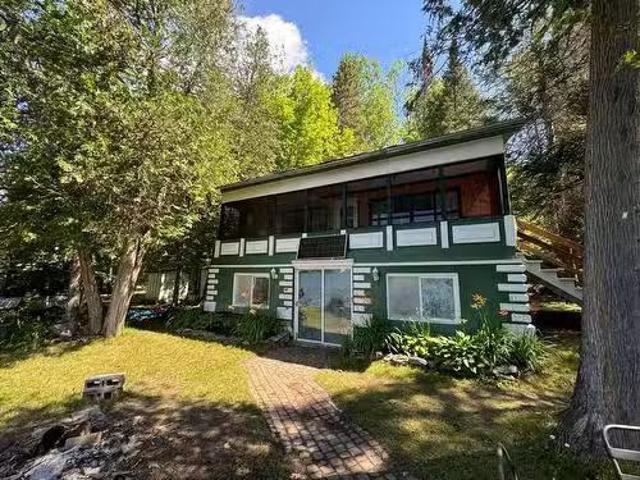 House for sale in La Vallée-de-la-gatineau, Quebec