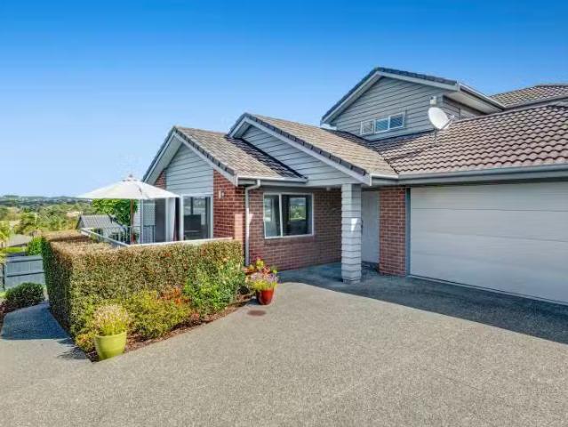 House for sale in Auckland, Oroua County