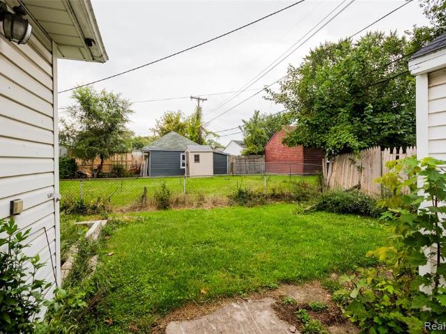 House for sale in Hazel Park, Oakland County