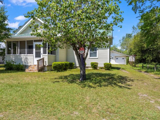 House for sale in Warrenville