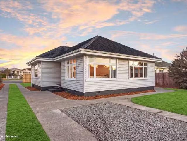 House for sale in Oakura, Canterbury