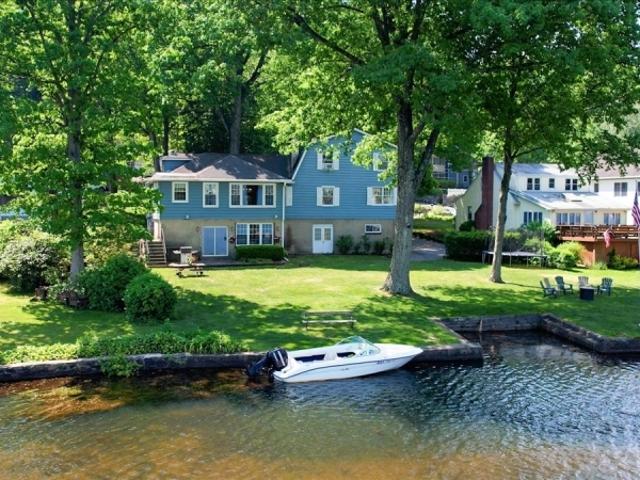 House for sale in Denville, New Jersey