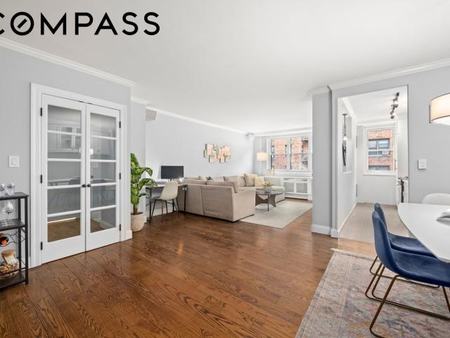 Condo for sale in Arverne, New York