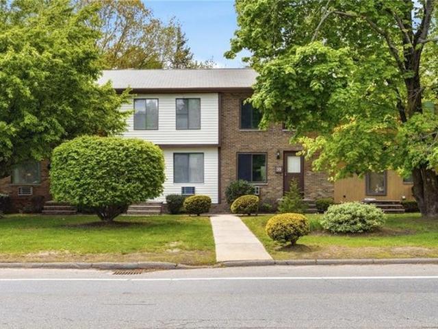 Townhouse for sale in Smithfield, Rhode Island
