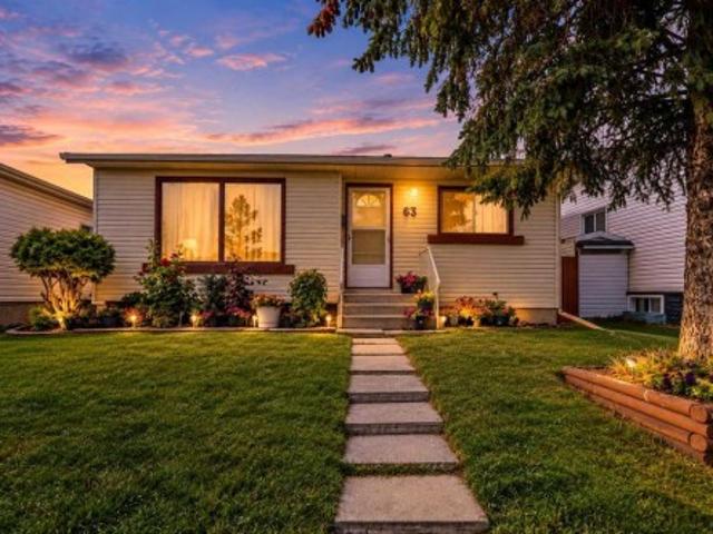 House for sale in Falconridge, Calgary