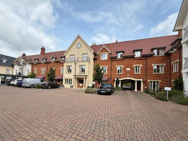 Apartment for rent in Helford, Hampshire