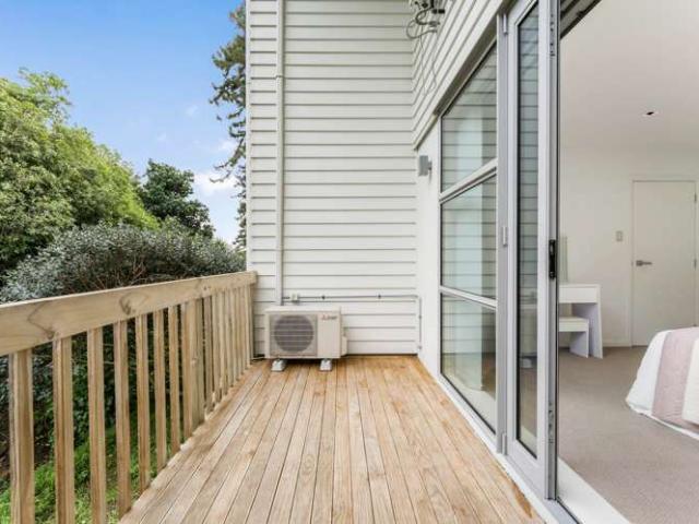 Townhouse for sale in Parnell