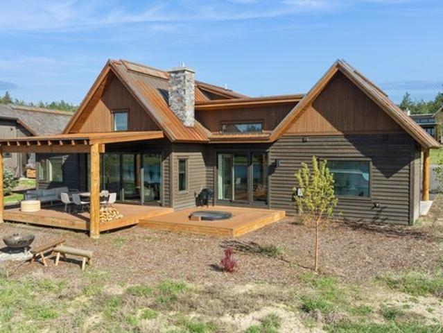 House for sale in Eureka, Montana