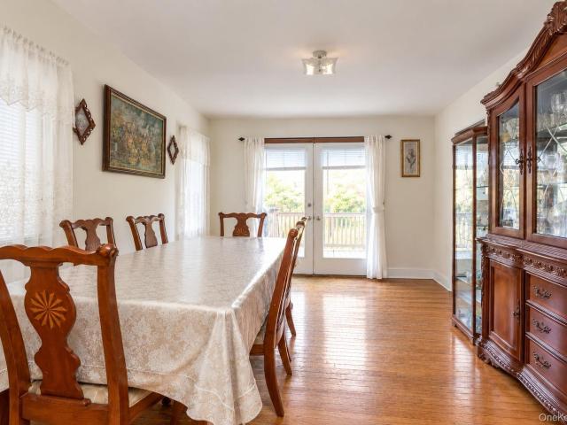 House for sale in Beach Haven, Village of Manorhaven