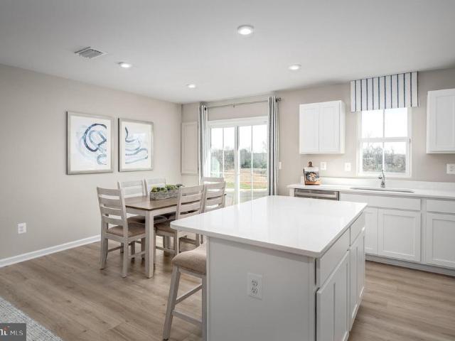 Townhouse for sale in Hedgesville