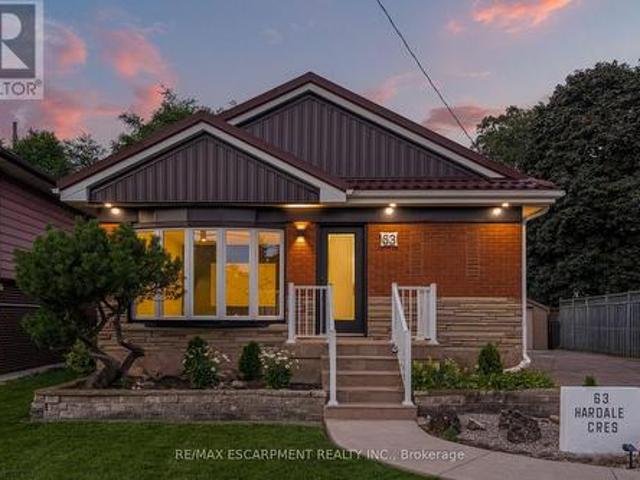 House for sale in Ancaster, Ontario