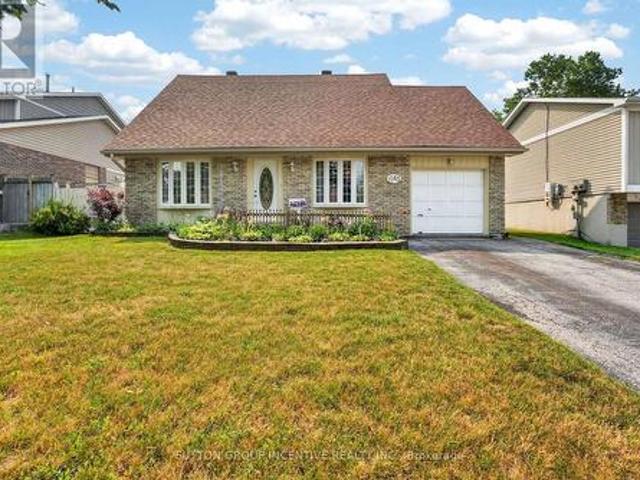 House for sale in Barrie, Ontario