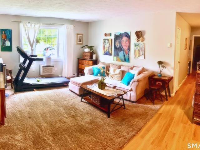 Condo for sale in Salem, Connecticut