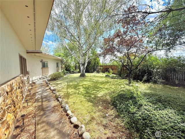 House for sale in Omak, Okanogan County