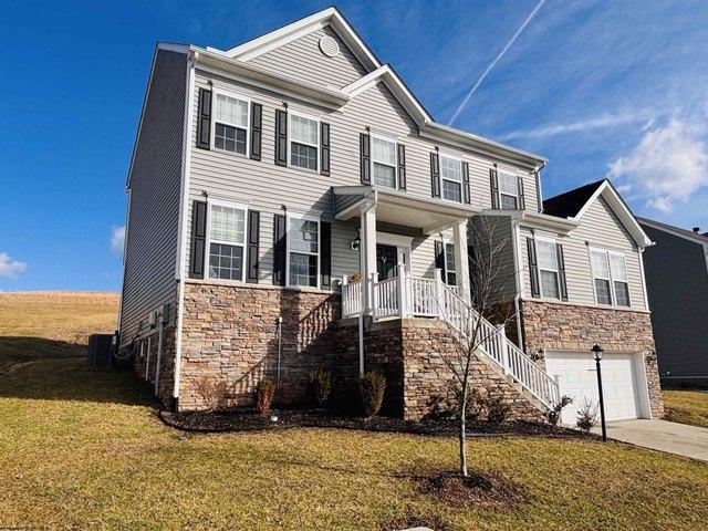 House for sale in Bridgeport, West Virginia