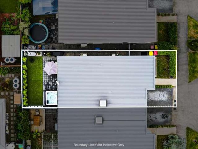 Townhouse for sale in Paremoremo