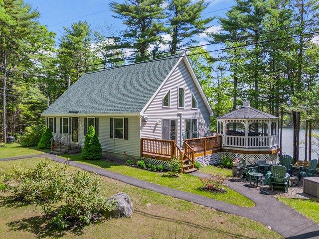 House for sale in Bailey Island, Maine