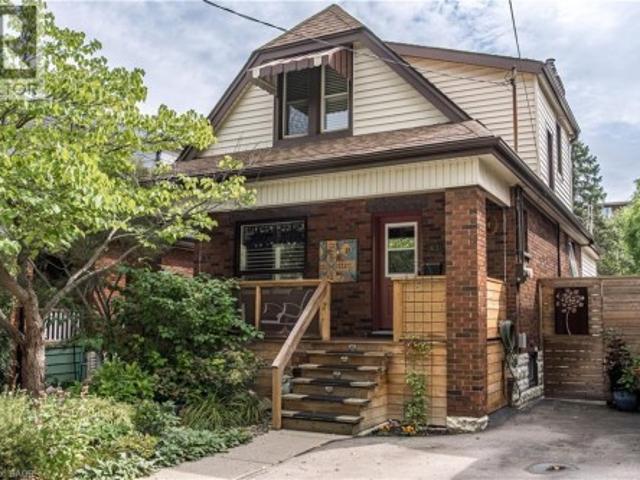 House for sale in Ancaster, Ontario