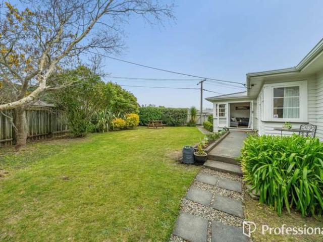 House for sale in Wainuiomata, Lower Hutt