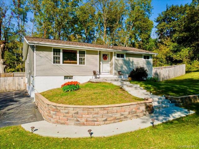 House for sale in Pleasant Valley, New York