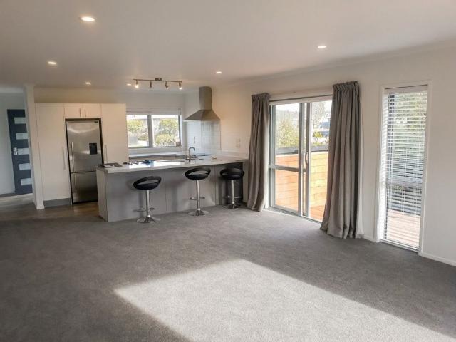 House for rent in Chaslands, Canterbury