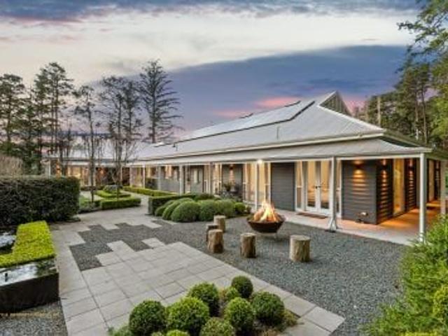 House for rent in Stirling, South Australia
