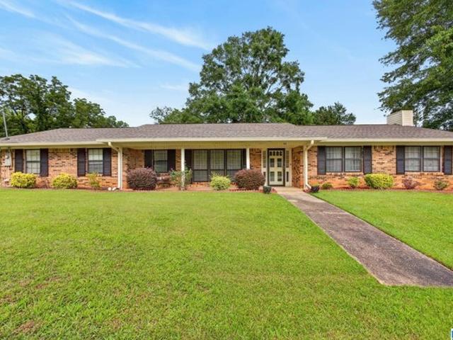 House for sale in Thorsby, Alabama