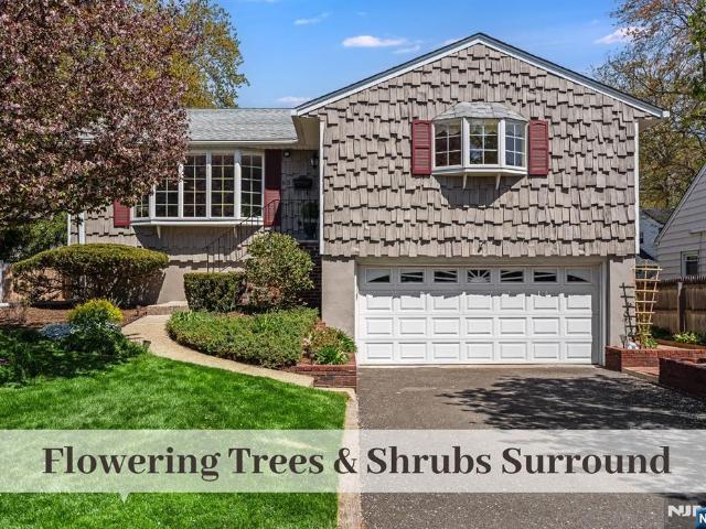 House for sale in Waldwick, New Jersey
