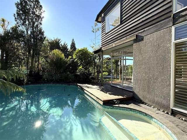 House for rent in Paremoremo, Oroua County