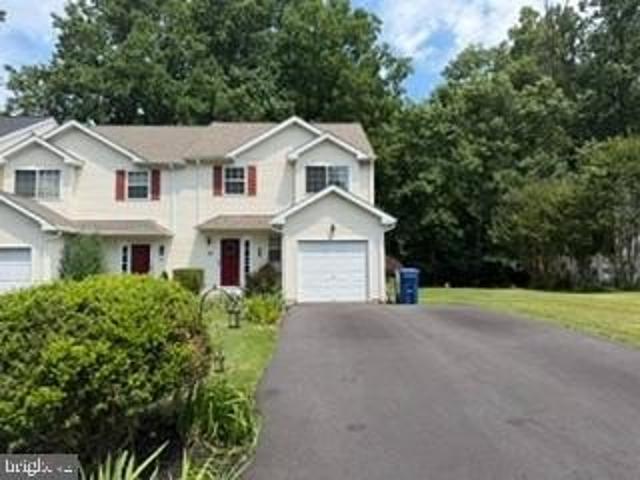 Townhouse for sale in Chester, Pennsylvania