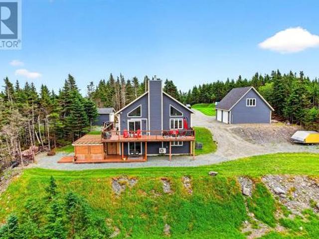 House for sale in Salmonier, Newfoundland And Labrador