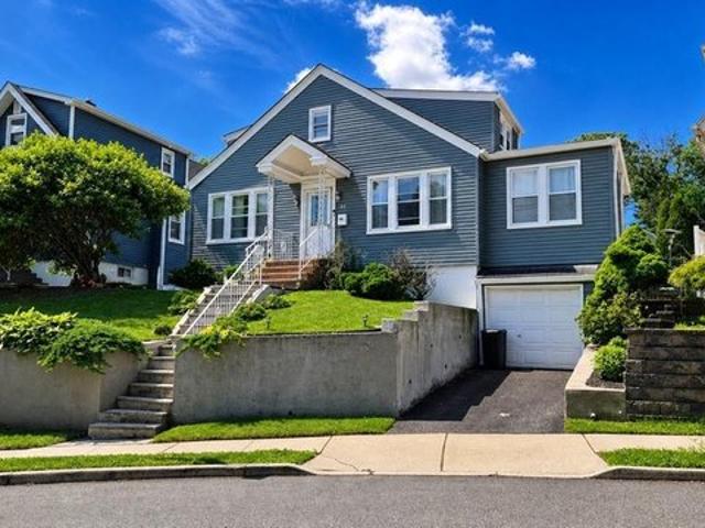 House for sale in Passaic, New Jersey