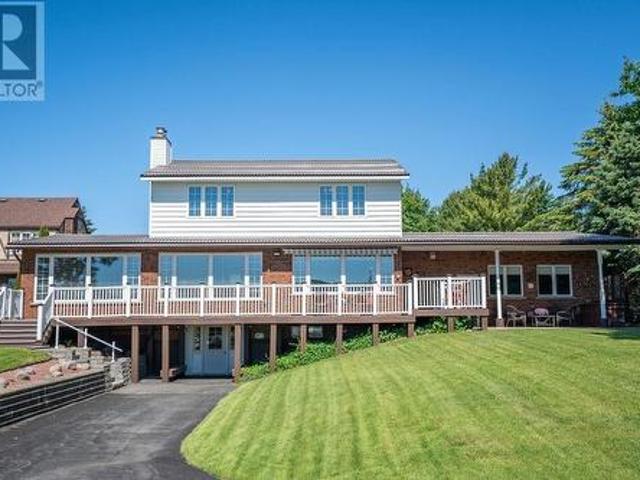 House for sale in Sault Sainte Marie, Ontario