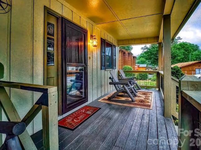 Townhouse for sale in Haywood, North Carolina