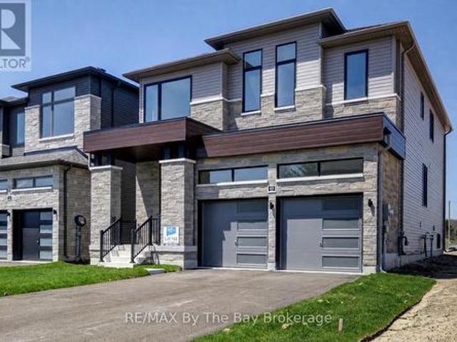 House for sale in Wasaga Beach, Ontario