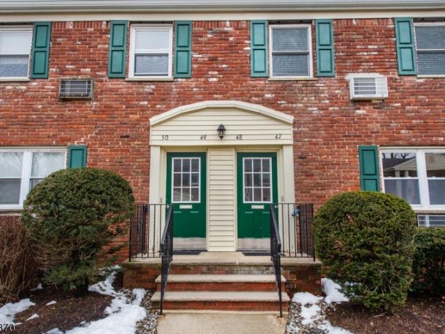 Condo for sale in Essex Fells, New Jersey