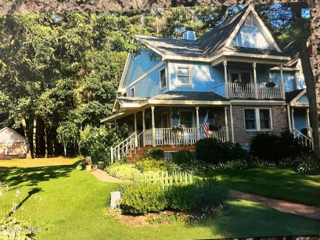 Townhouse for sale in Saratoga Springs