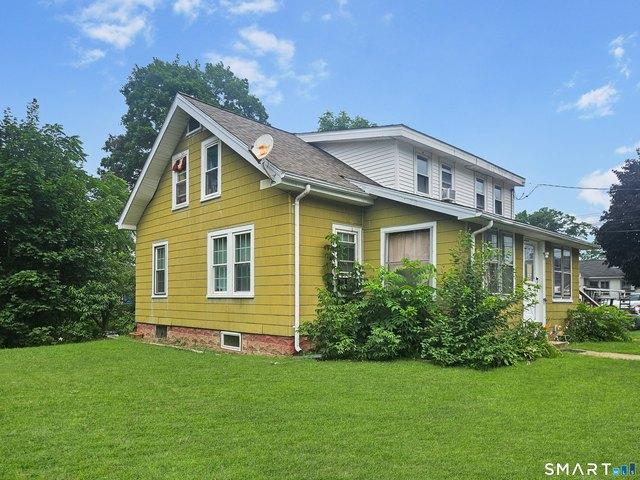 House for sale in Danielson