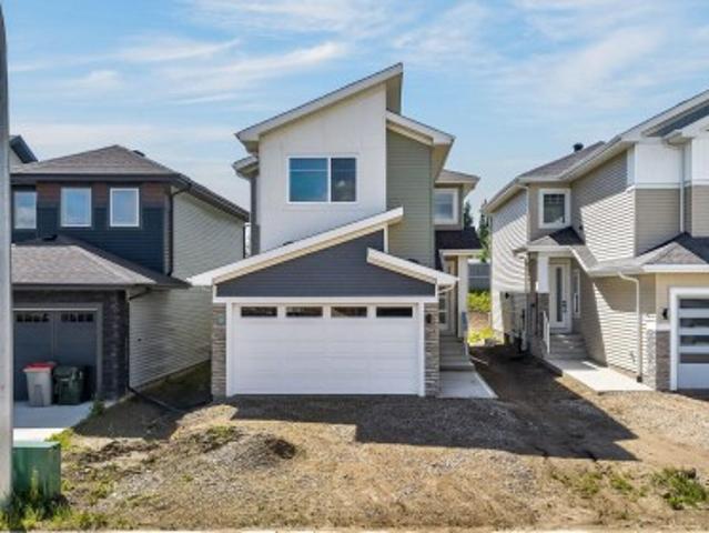 House for sale in Stony Plain, Alberta