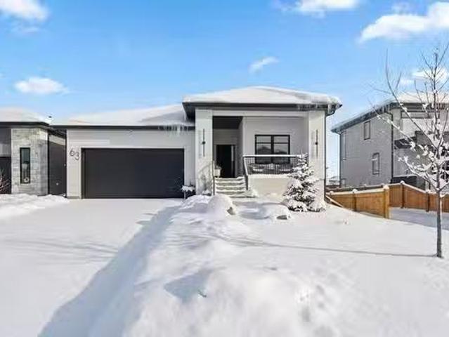 House for sale in East St. Paul, Manitoba