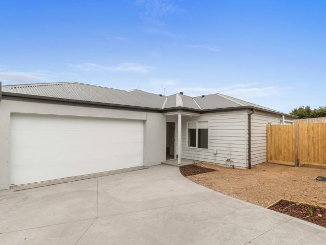 House for rent in Riddells Creek, Shire of Macedon Ranges