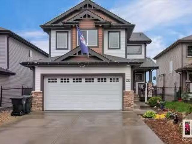 House for sale in Spruce Grove, Alberta