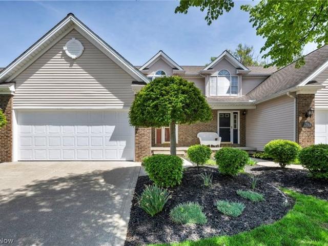 Condo for sale in Eastlake, Ohio